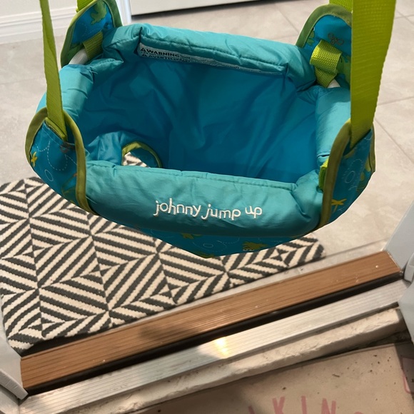 Baby first steps jump up swing - Picture 3 of 5